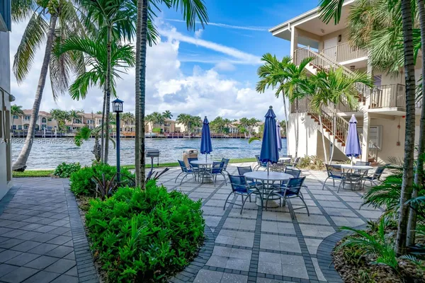 $2,500 | 2600 South Ocean Drive, Unit S314, Hollywood, FL 33019