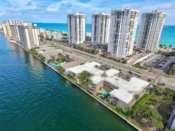 $2,500 | 2600 South Ocean Drive, Unit S314, Hollywood, FL 33019