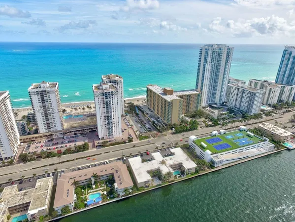 $2,500 | 2600 South Ocean Drive, Unit S314, Hollywood, FL 33019