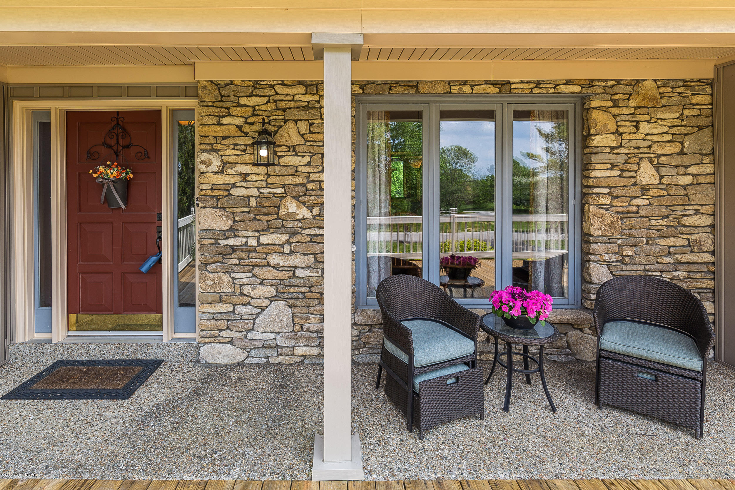 10902 Sun Ridge Road Goshen, KY 40026 - Photo 2 of 61 03