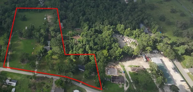 a street sign on a street