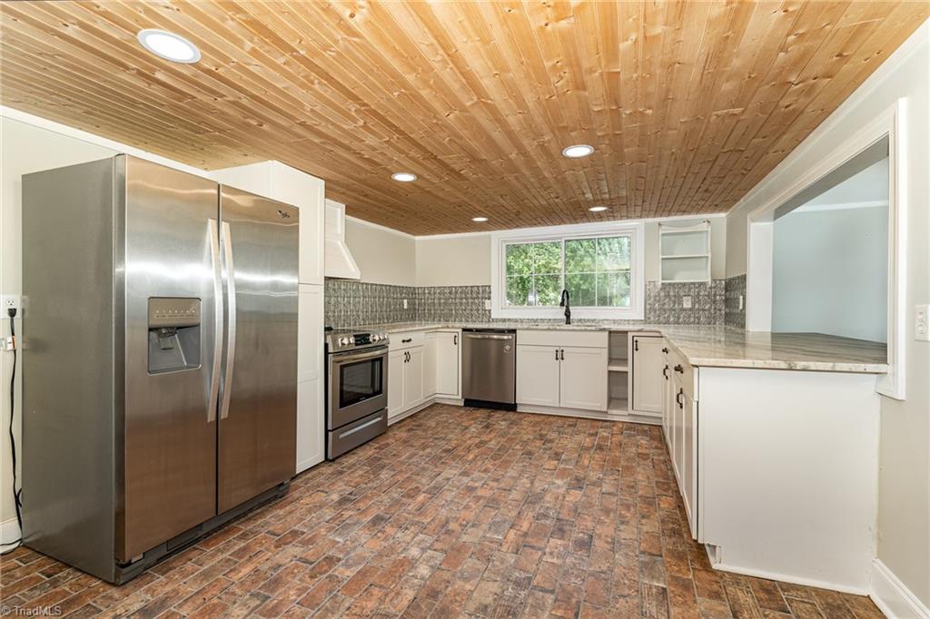 6335 Ridge Road Tobaccoville, NC 27050 - Photo 14 of 26 Gallery Image 14