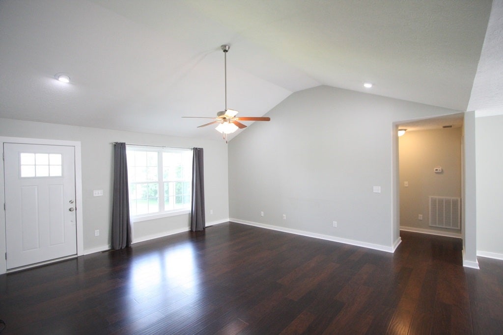 524 Perry Martin Road Woodburn, KY 42170 - Photo 11 of 33 Gallery Image 11