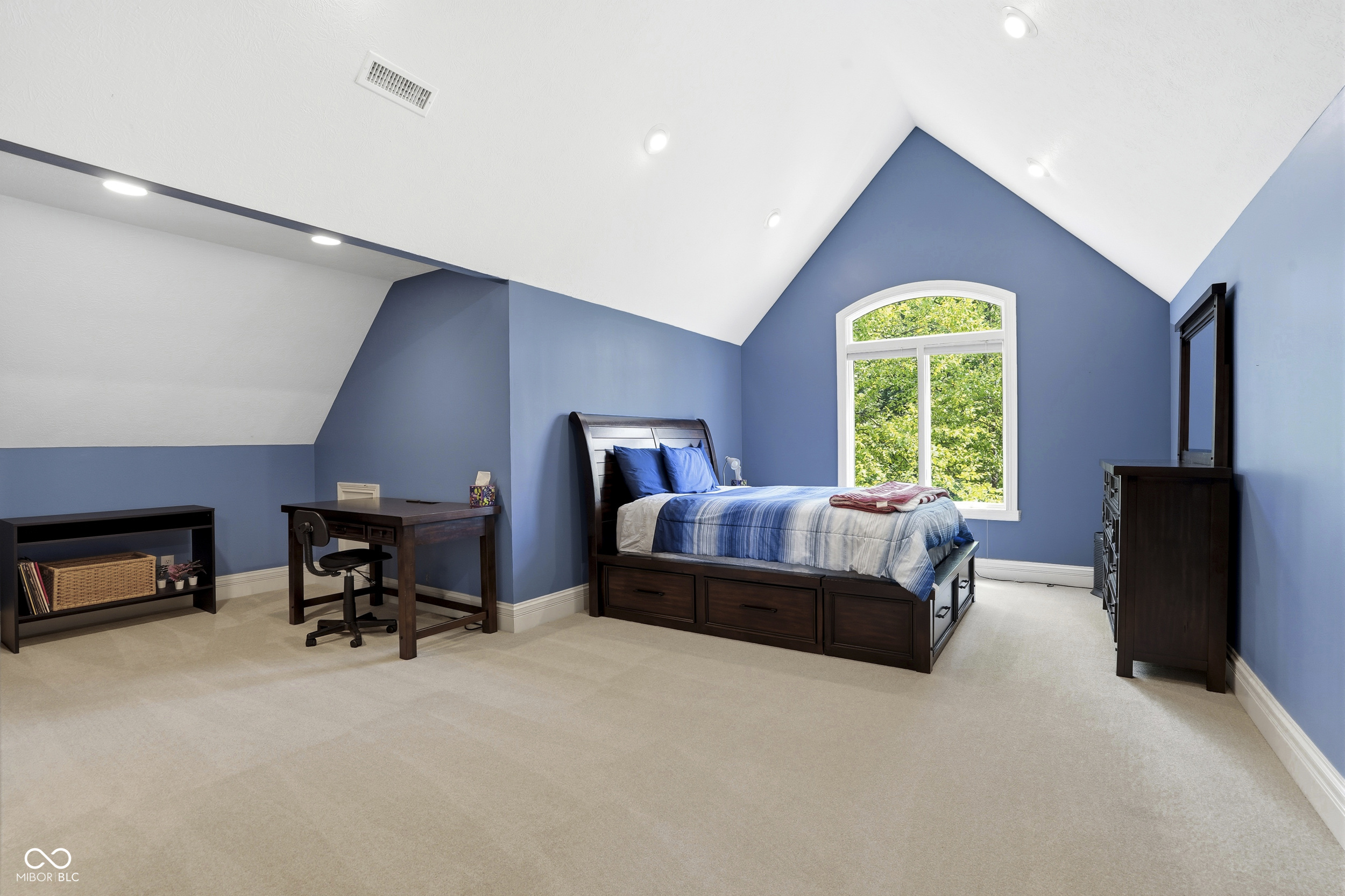 12093 Hawthorn Ridge Fishers, IN 46037 - Photo 52 of 68