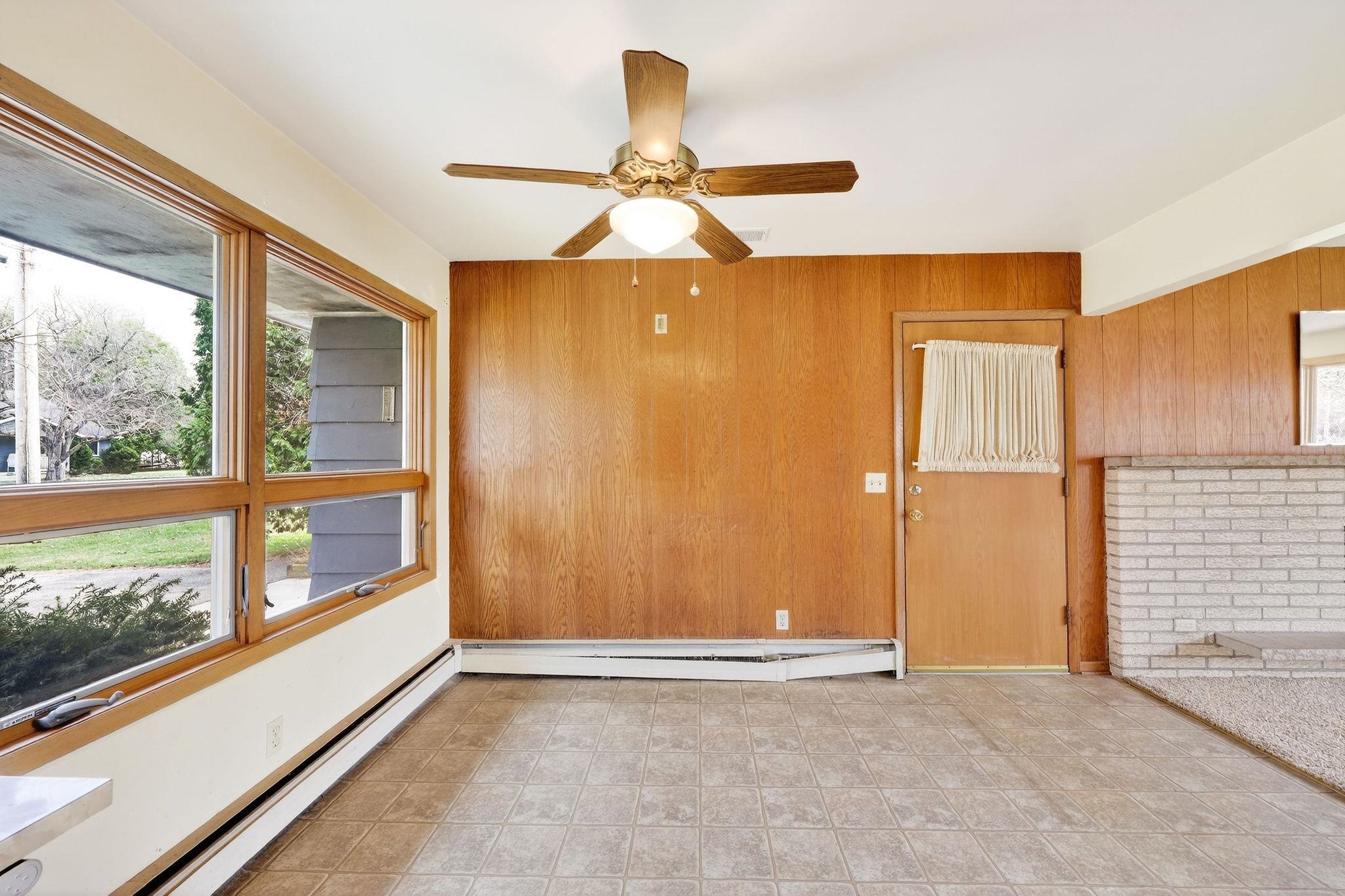 4805 Midmoor Road Monona, WI 53716 - Photo 17 of 58