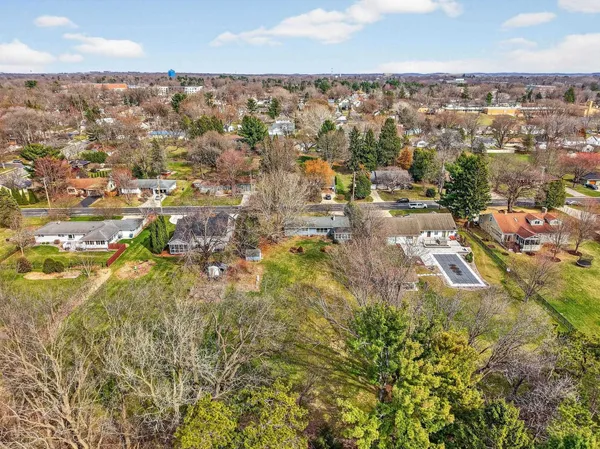 $435,000 | 4805 Midmoor Road, Monona, WI 53716