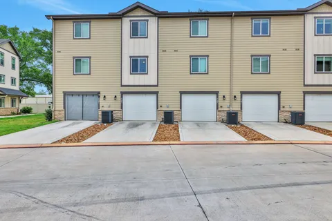 $455,000 | 12603 Telge Road, Unit 30CD, Cypress, TX 77429