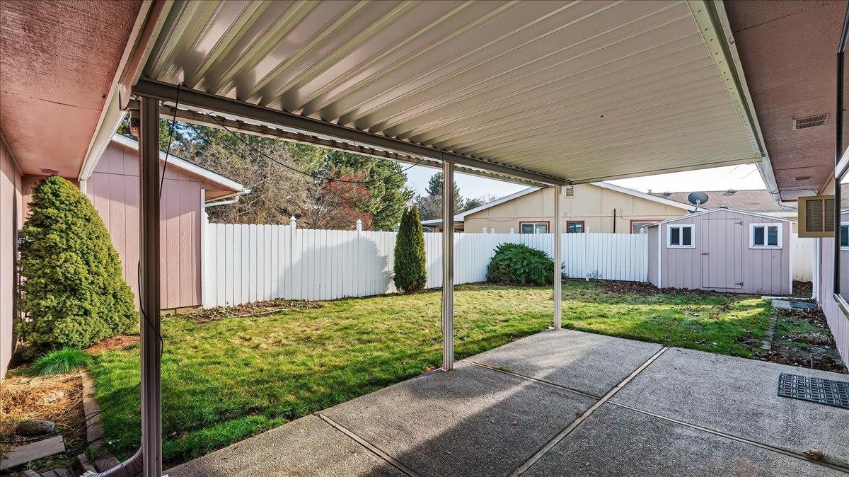 6928 North Hamilton Street Spokane, WA 99208 - Photo 38 of 44