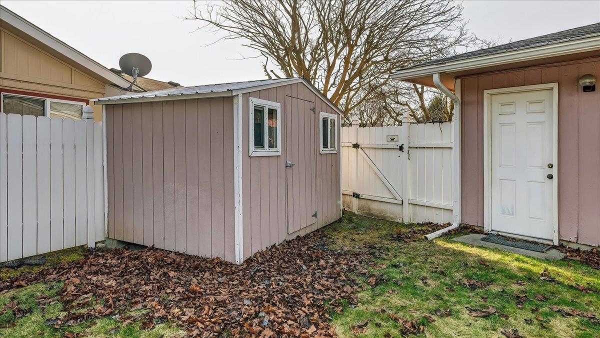 6928 North Hamilton Street Spokane, WA 99208 - Photo 42 of 44