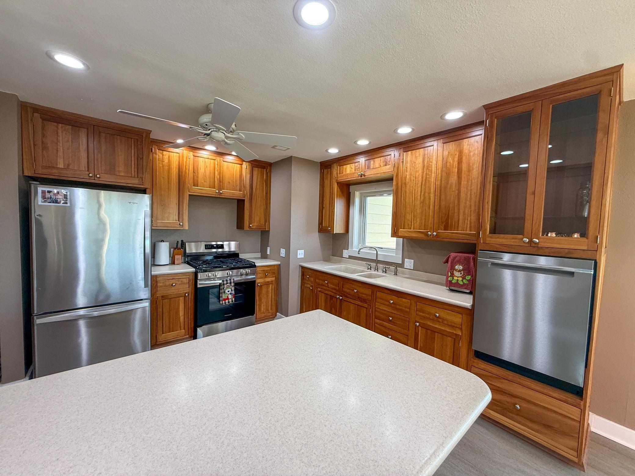 19807 Balentine Road Caledonia, MN 55921 - Photo 8 of 91