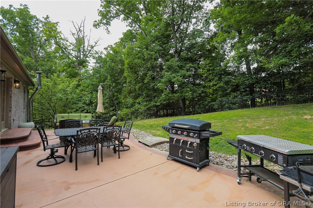 1014 Captain Frank Road New Albany, IN 47150 - Photo 47 of 58