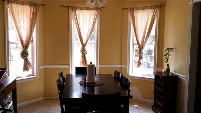 631 Double Springs Road Murfreesboro, TN 37127 - Photo 9 of 20 breakfast area