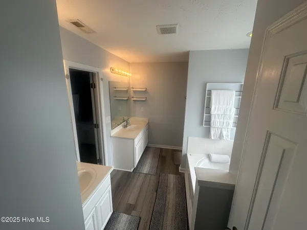 $2,195 | 103 Louie Lane, Jacksonville, NC 28540