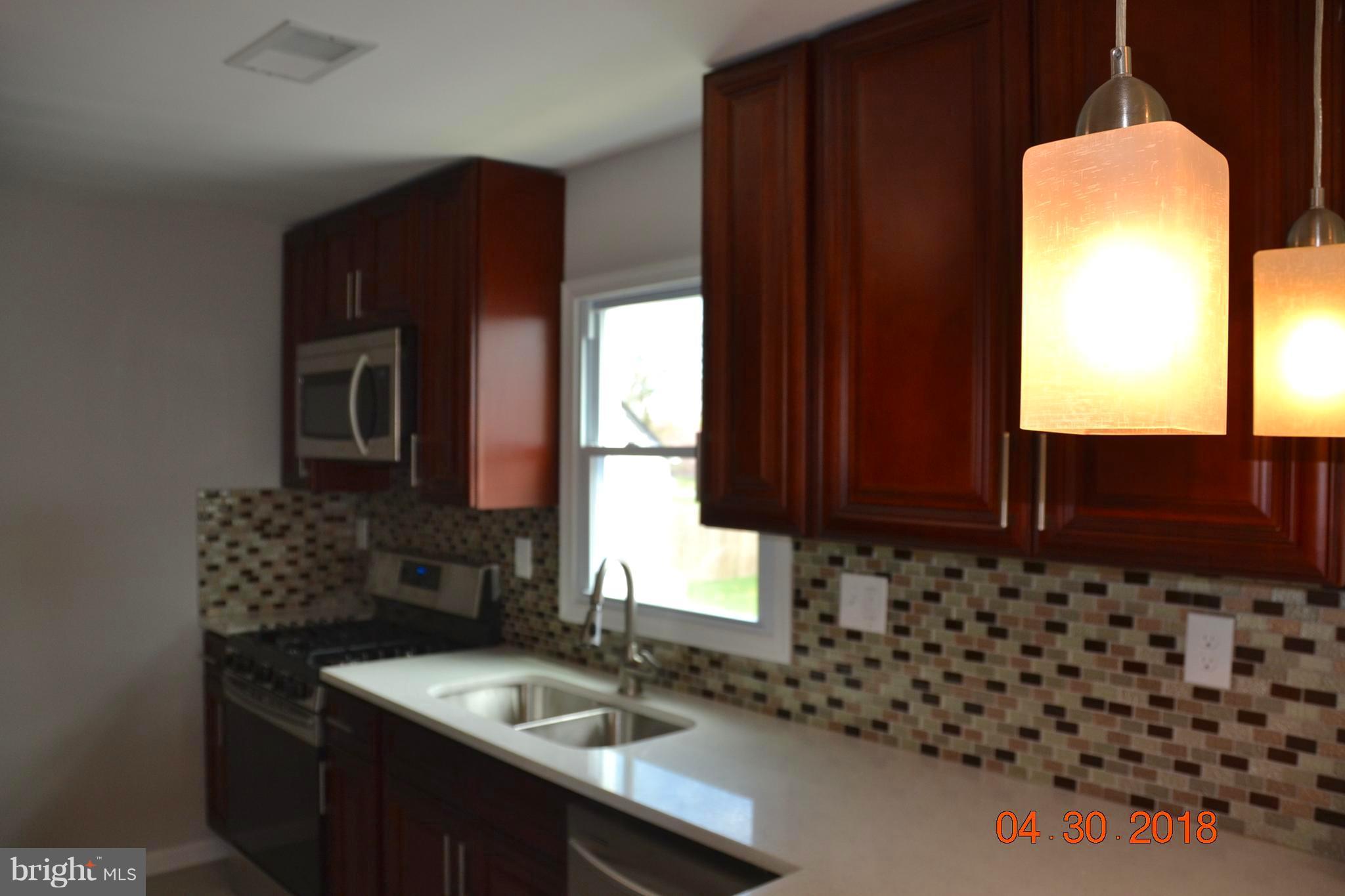 1730 Langley Road Baltimore, MD 21221 - Photo 6 of 19 Kitchen