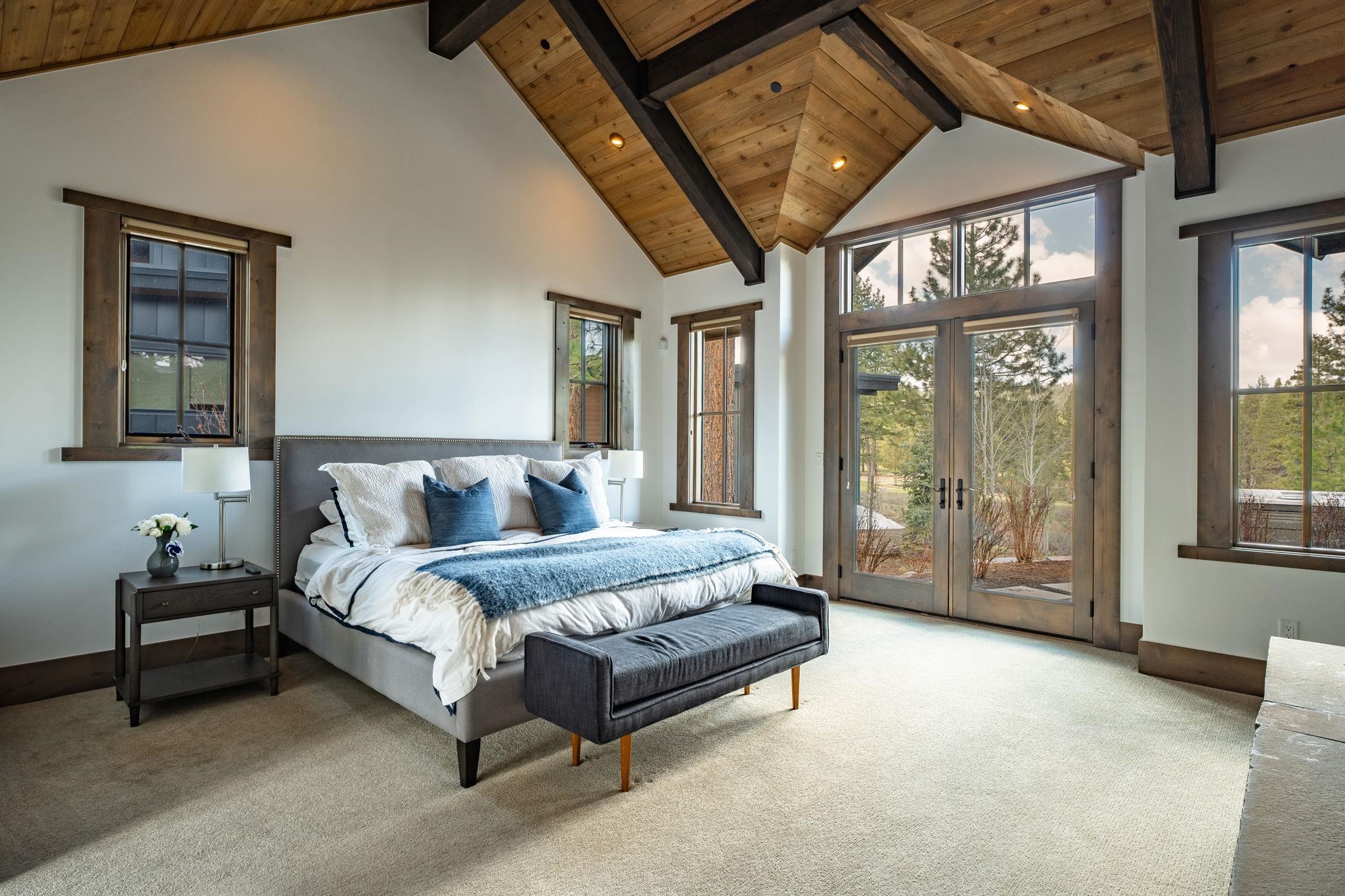 11575 Henness Road Truckee, CA 96161 - Photo 16 of 28 Gallery Image 16