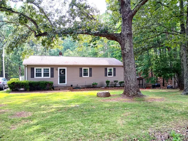 $212,900 | 1981 Gallows Road, Gretna, VA 24557