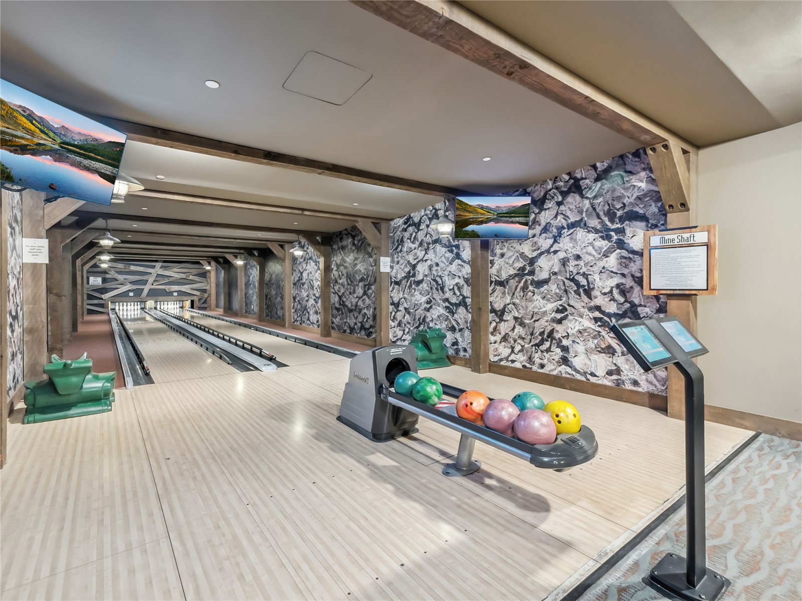 1521 Ski Hill Road, Unit 8424 Breckenridge, CO 80424 - Photo 34 of 41