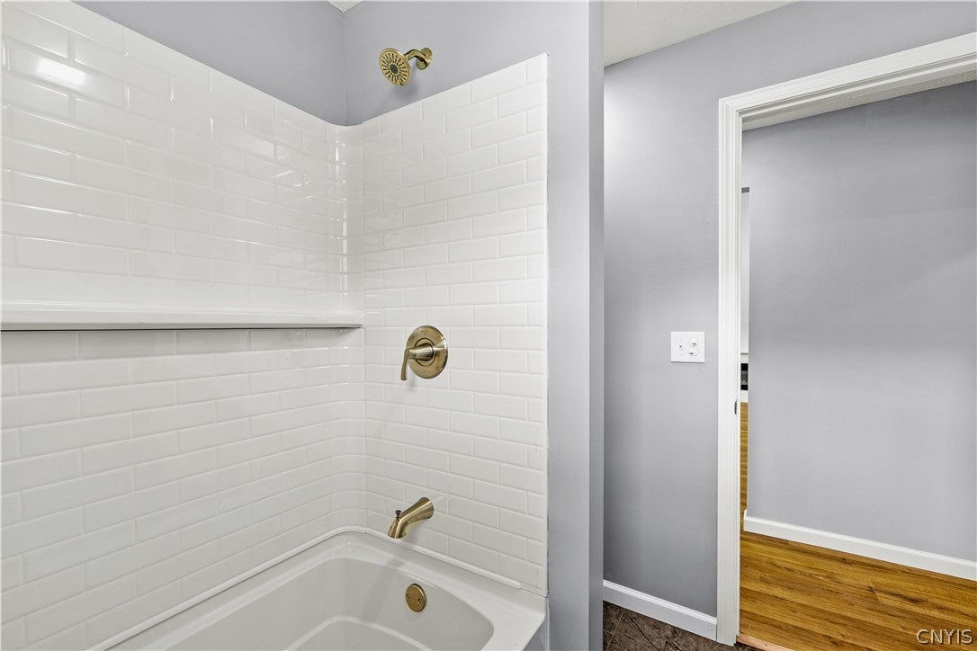 9585 Roberts Road Sauquoit, NY 13456 - Photo 22 of 27 Gallery Image 22