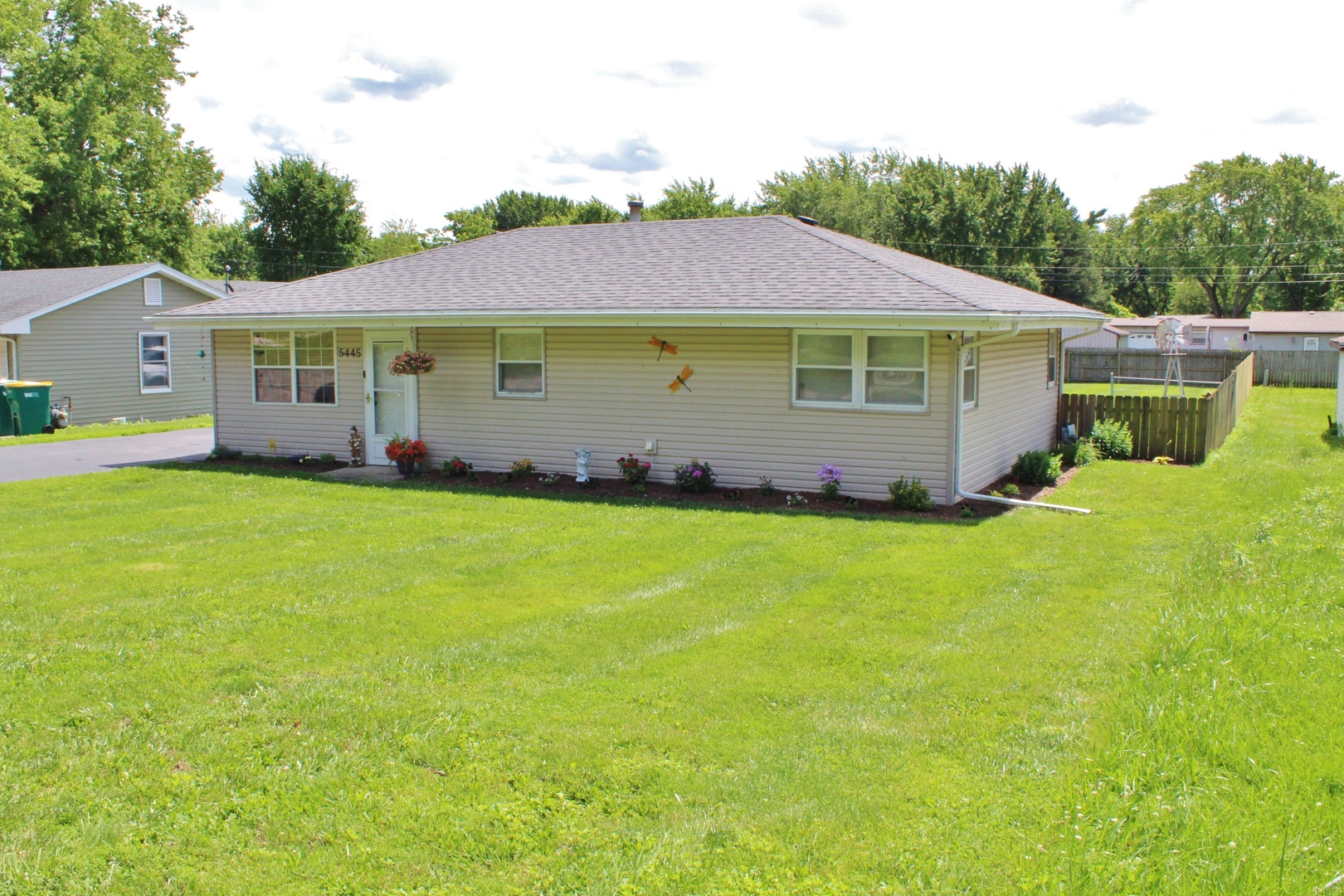 5445 Sand Ridge Road Morris, IL 60450 - Photo 2 of 29