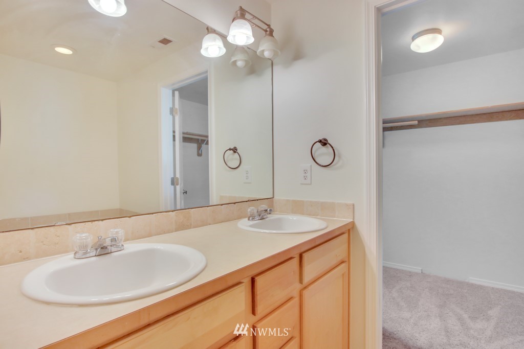 9508 200th Street East Graham, WA 98338 - Photo 12 of 22