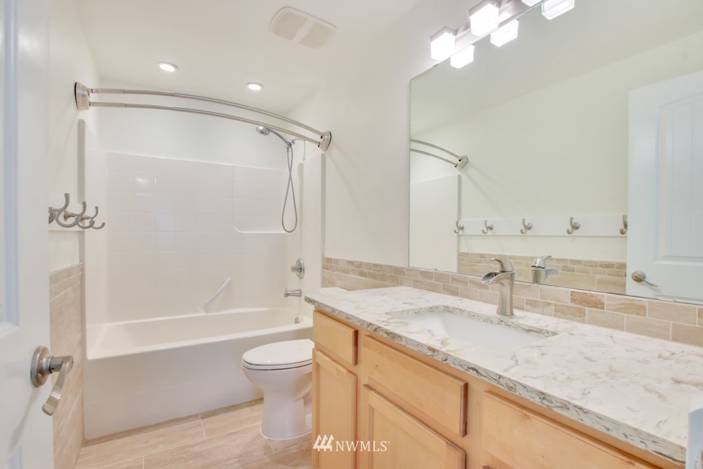 9508 200th Street East Graham, WA 98338 - Photo 17 of 22