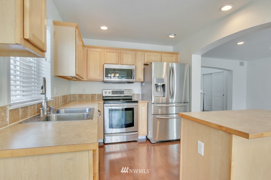 9508 200th Street East Graham, WA 98338 - Photo 6 of 22