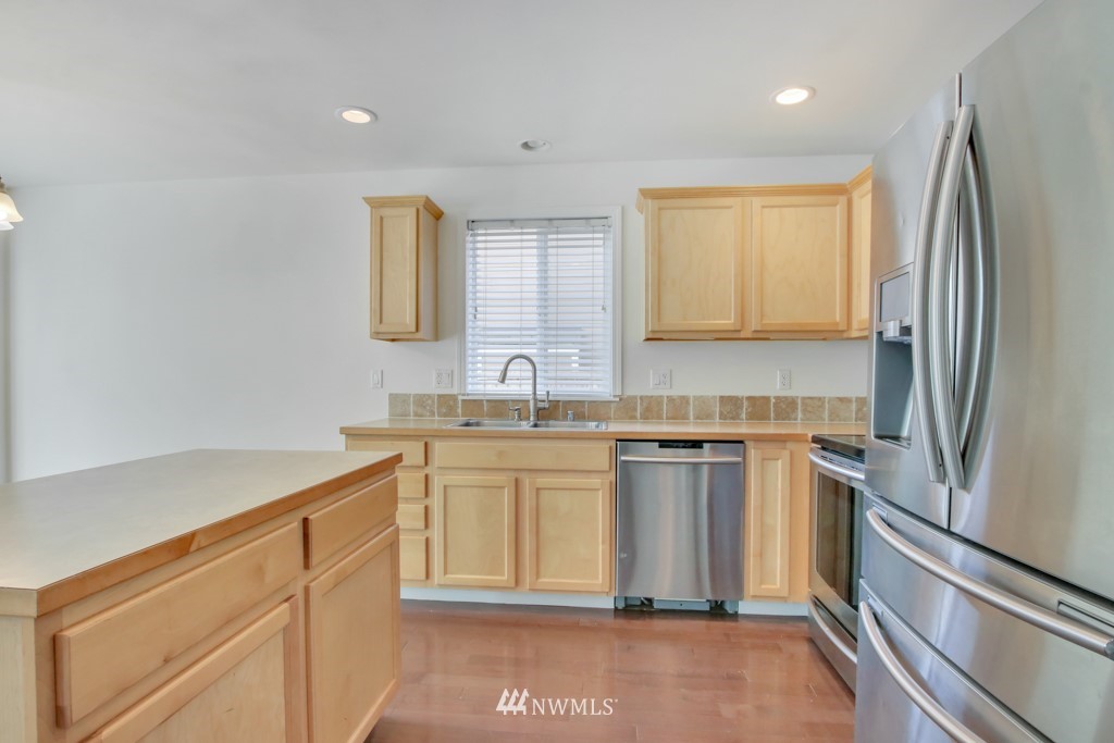 9508 200th Street East Graham, WA 98338 - Photo 7 of 22