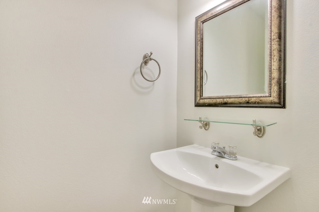 9508 200th Street East Graham, WA 98338 - Photo 8 of 22