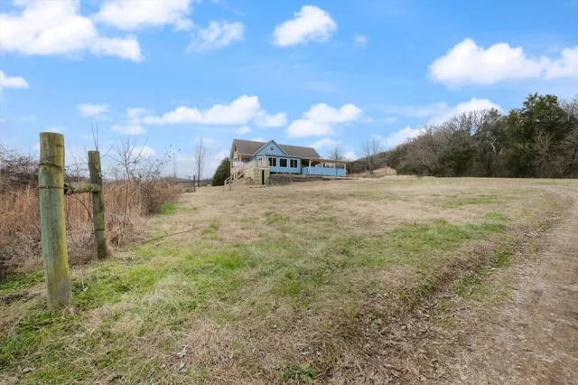 $399,000 | 624 Suttons Branch Road, Beechgrove, TN 37018