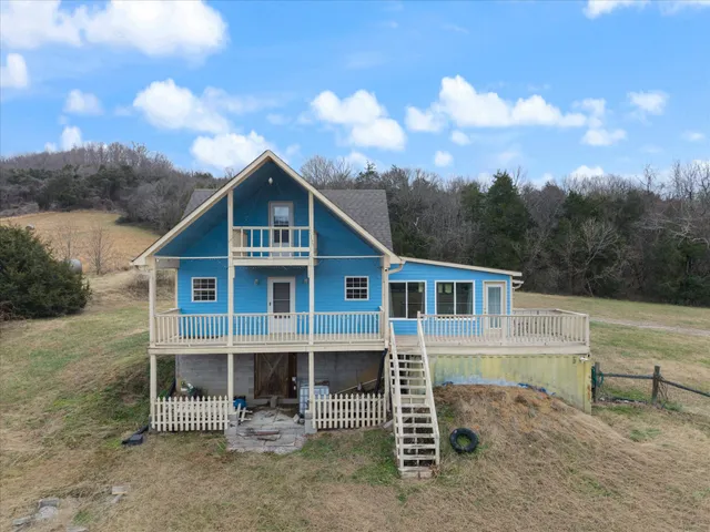 $399,000 | 624 Suttons Branch Road, Beechgrove, TN 37018