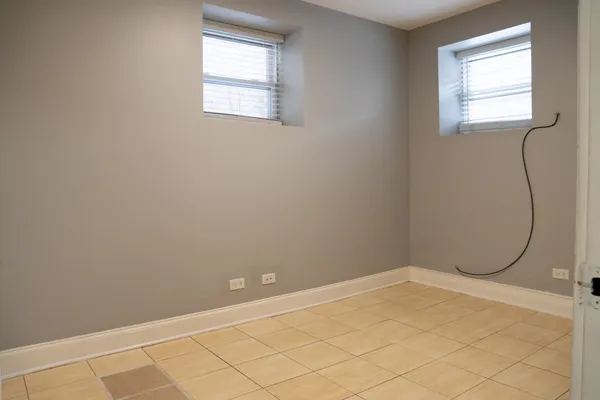 $1,645 | 6605 South Kimbark Avenue, Unit G, Chicago, IL 60637