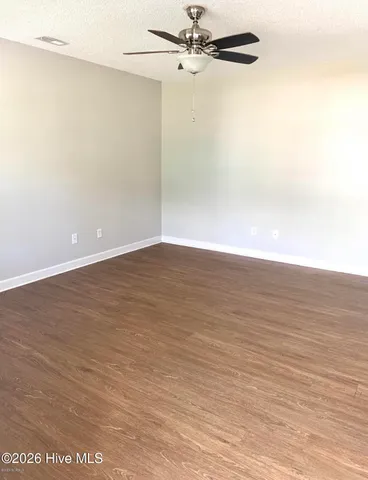 $1,000 | 659 East 3rd Street, Unit B, Ayden, NC 28513