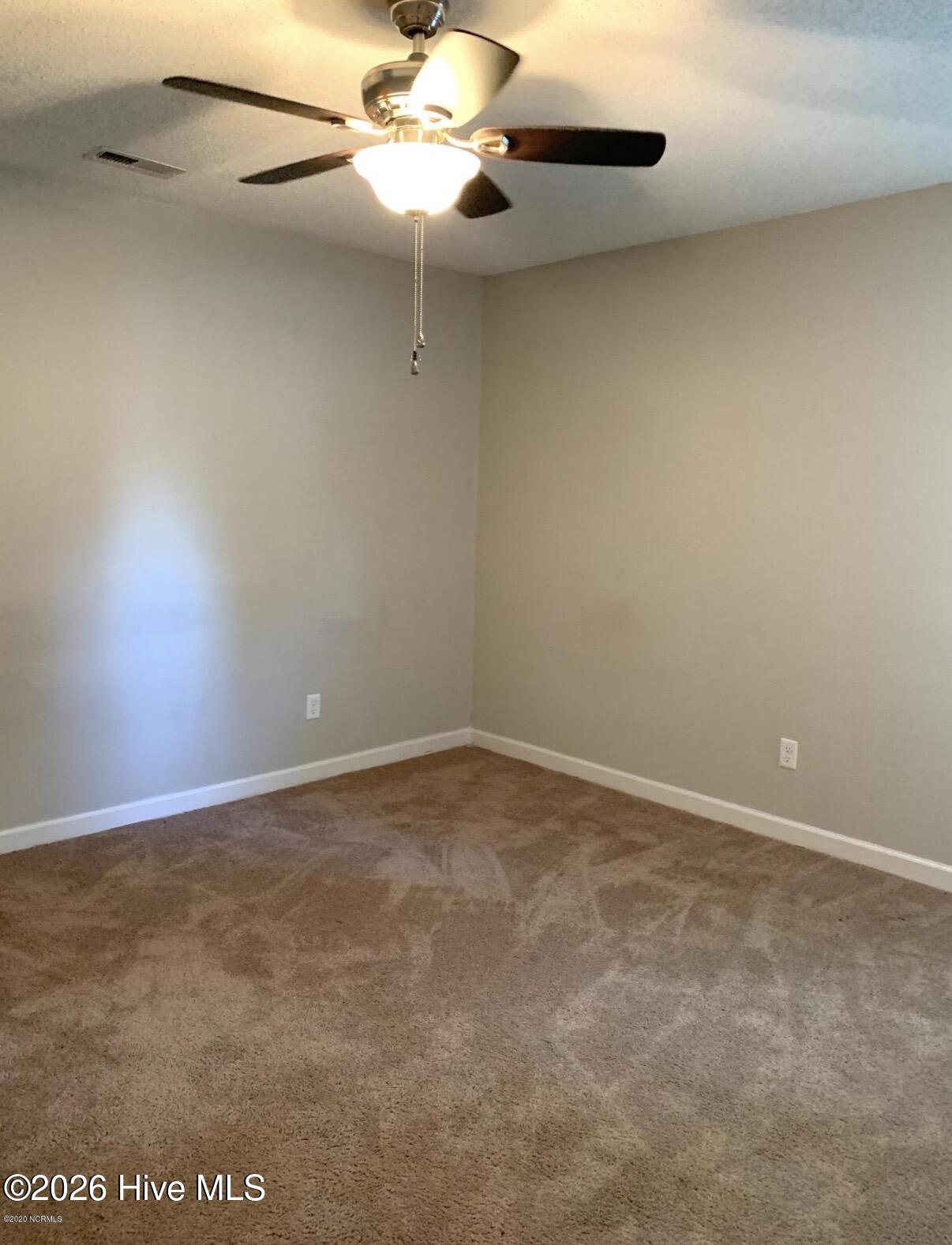 659 East 3rd Street, Unit B Ayden, NC 28513 - Photo 7 of 9 IMG_4395