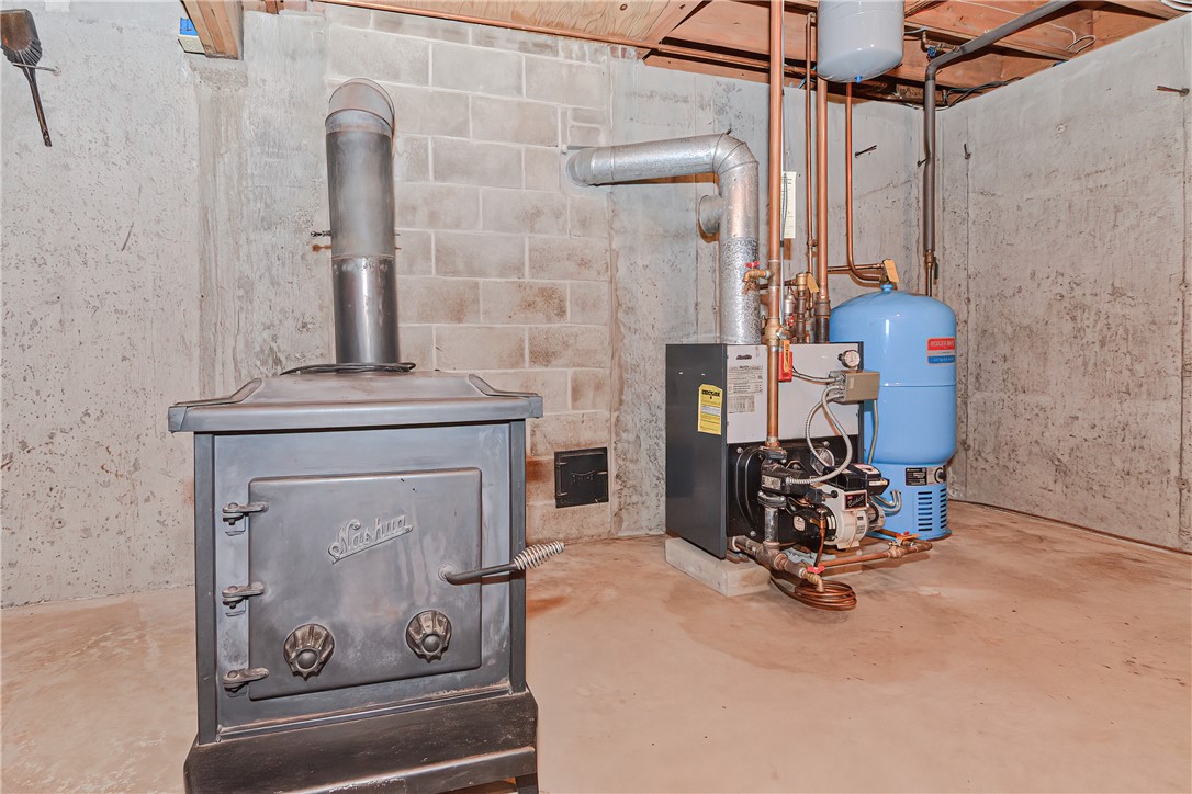 1478 Wallum Lake Road Burrillville, RI 02859 - Photo 41 of 49