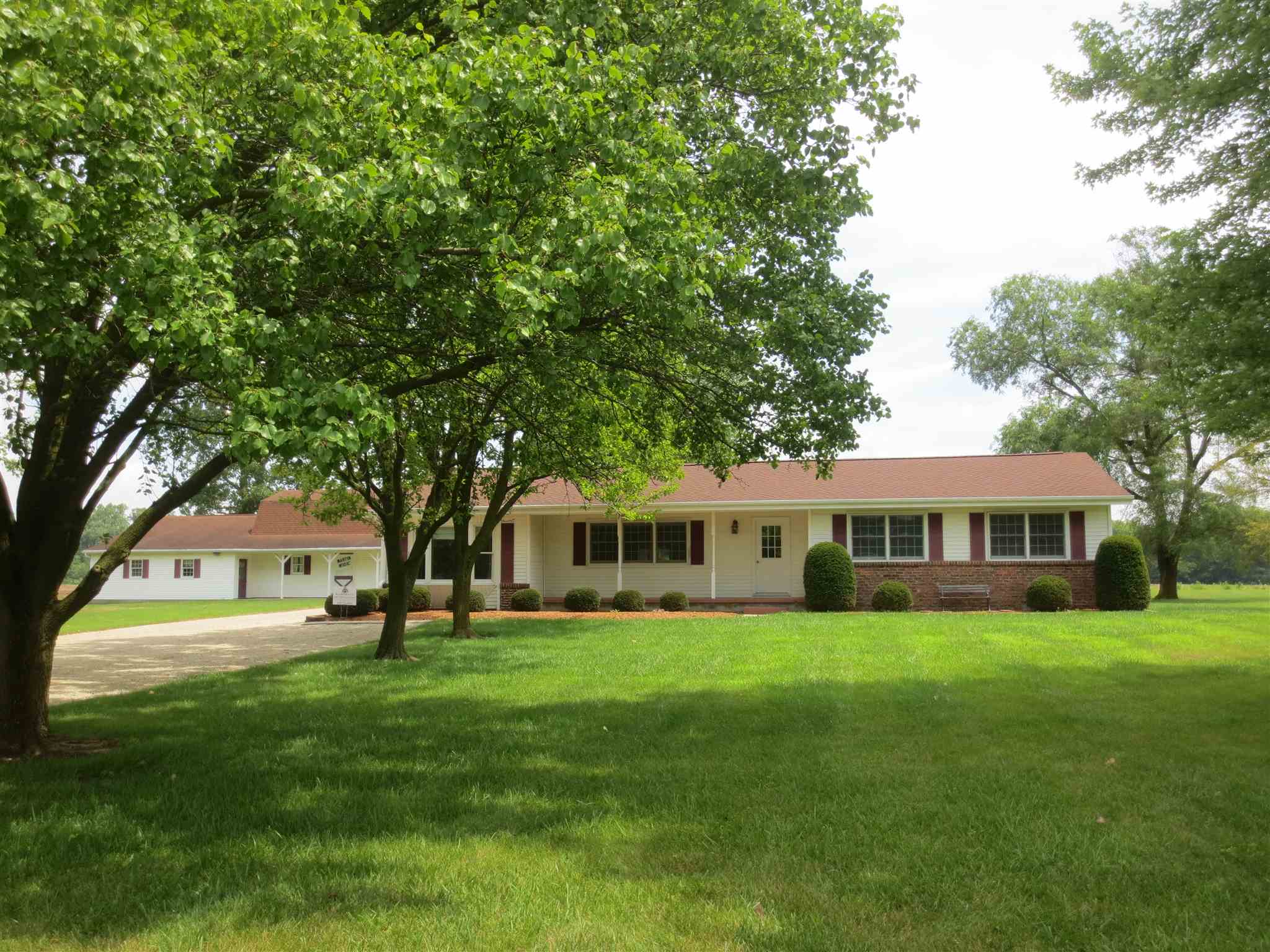 3403 North Salem Road Decatur, IN 46733 - Photo 1 of 21