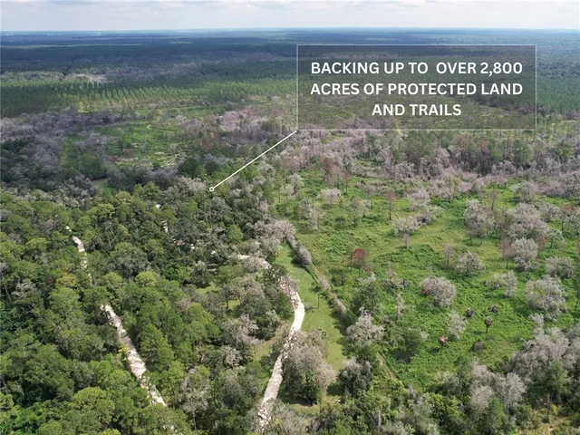 a view of outdoor space