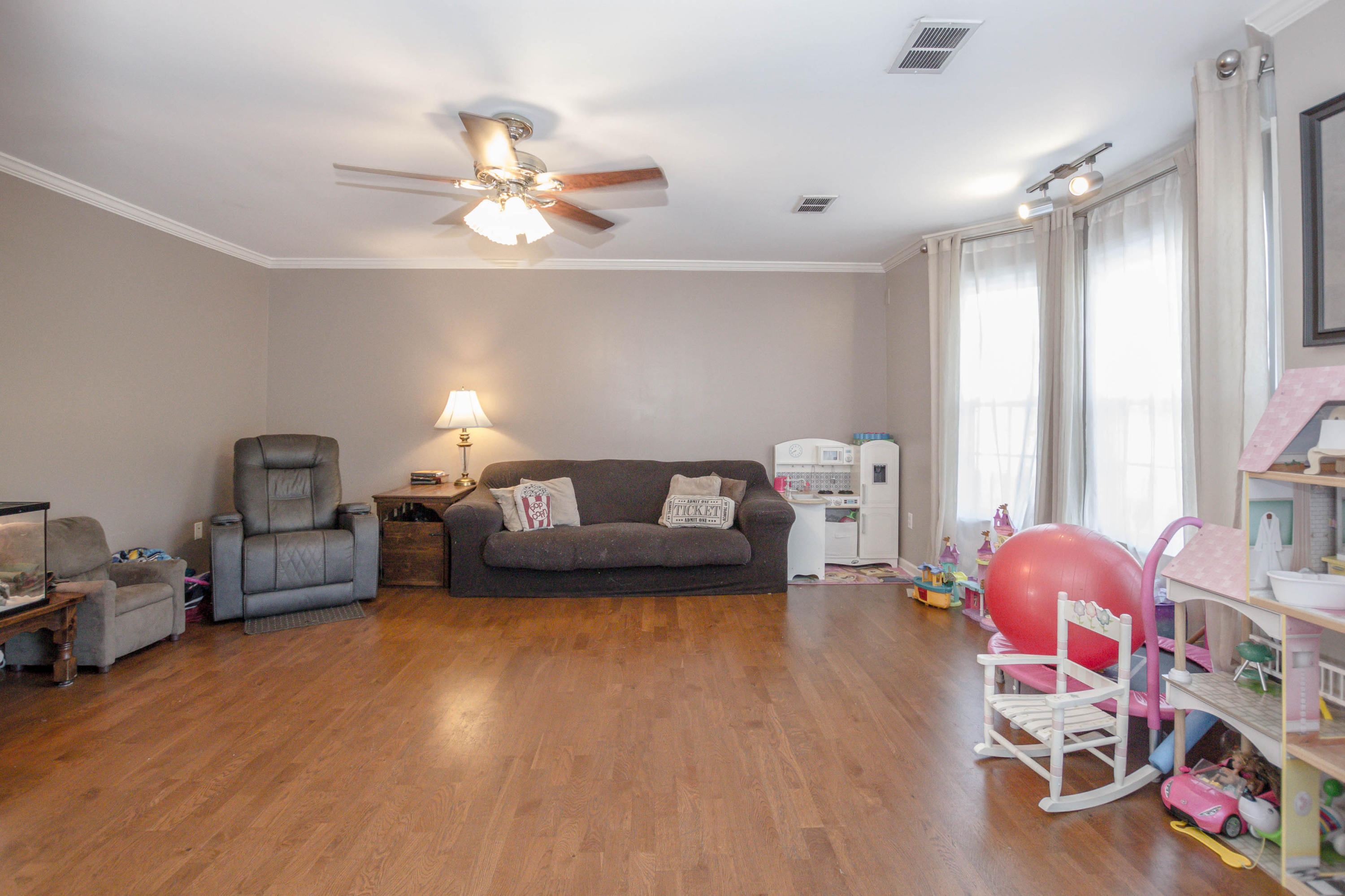 147 Old State Rte 34, Unit 36 Jonesborough, TN 37659 - Photo 2 of 26 IMG_0206