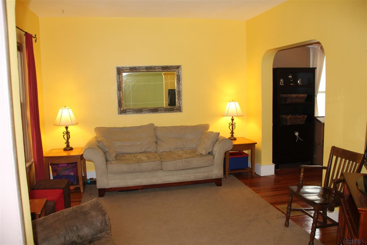160 Clayton Road Schenectady, NY 12304 - Photo 8 of 21 Photo 8