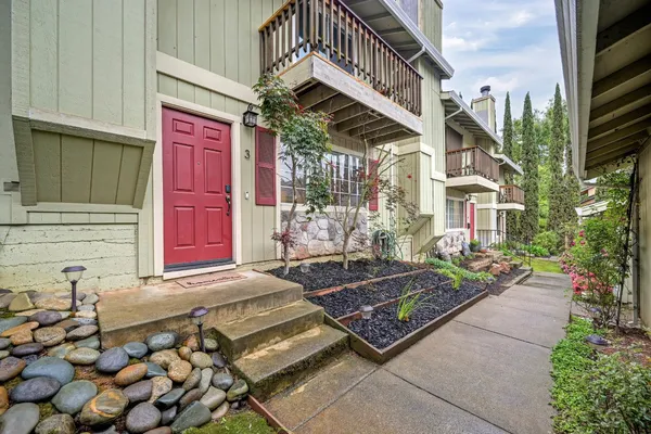 $450,000 | 3160 Navion Court, Cameron Park, CA 95682