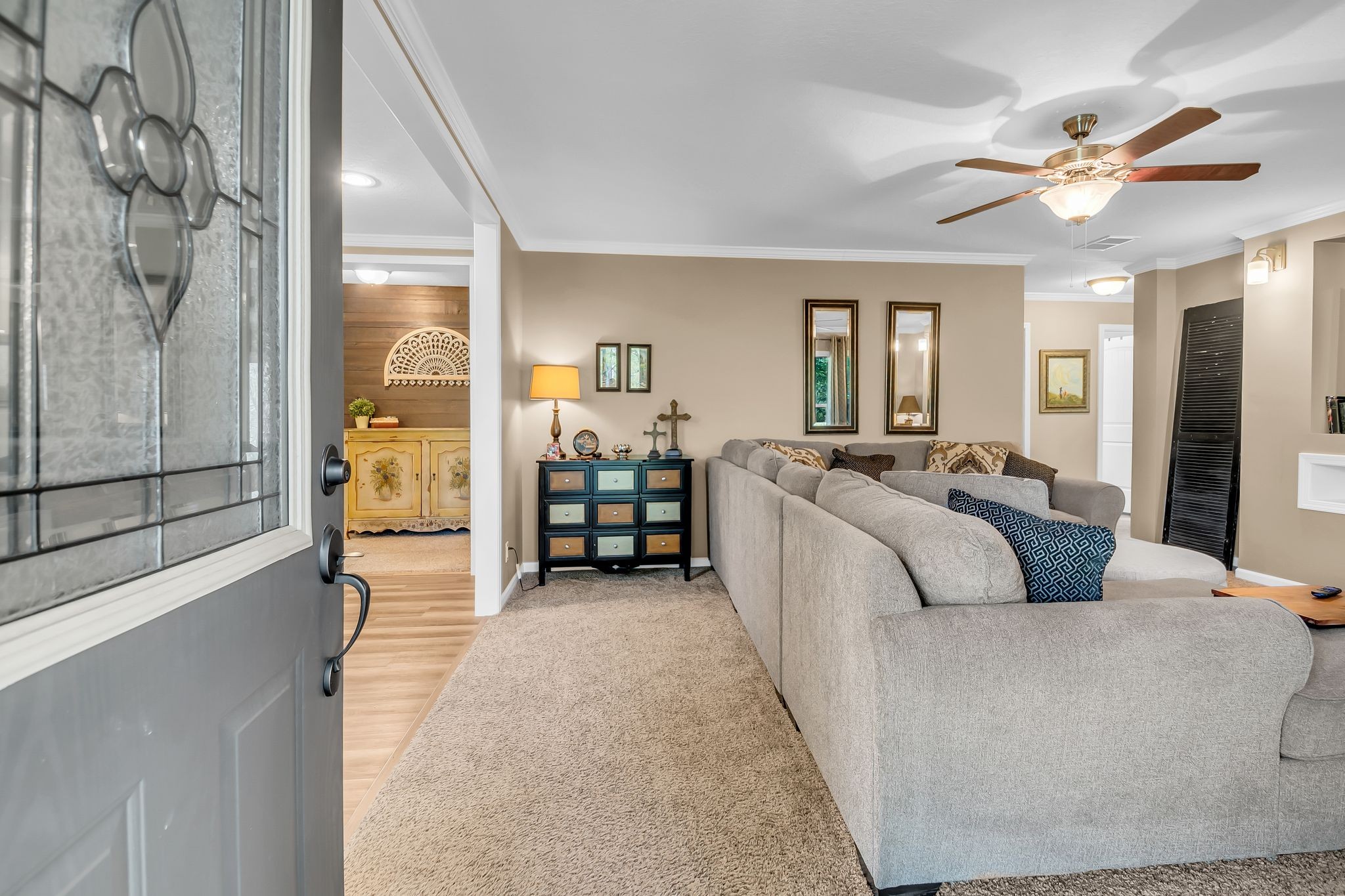 4241 Tanyard Hill Road Lynchburg, TN 37352 - Photo 7 of 50 a living room with furniture and a chandelier