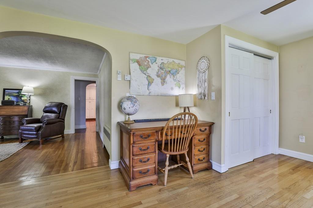 7 Williams Road Lynnfield, MA 01940 - Photo 21 of 42 Gallery Image 21