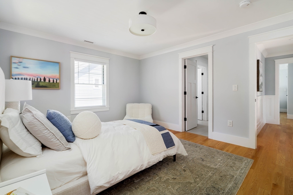 19 Cottage Street Lexington, MA 02420 - Photo 16 of 42