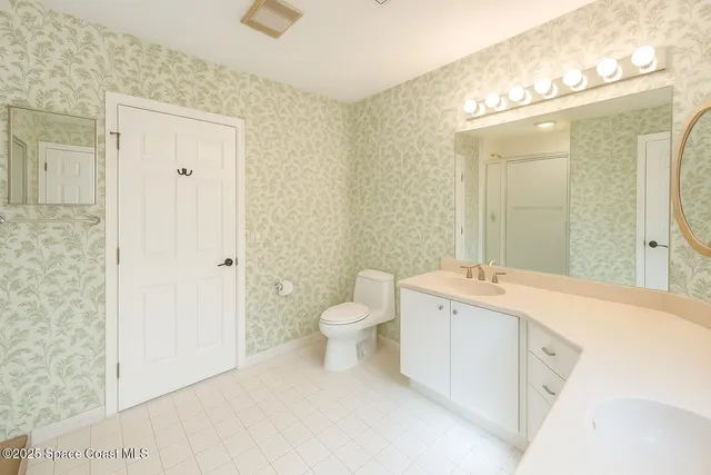 $429,900 | 1510 Oak Harbor Boulevard, Unit 208, Vero Beach, FL 32967