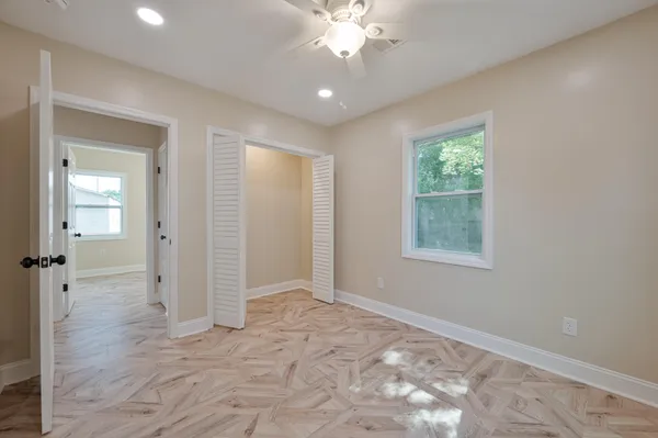 $2,500 | 1405 Holt Street, Charleston, SC 29403