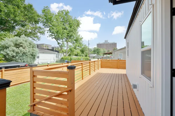 $2,500 | 1405 Holt Street, Charleston, SC 29403