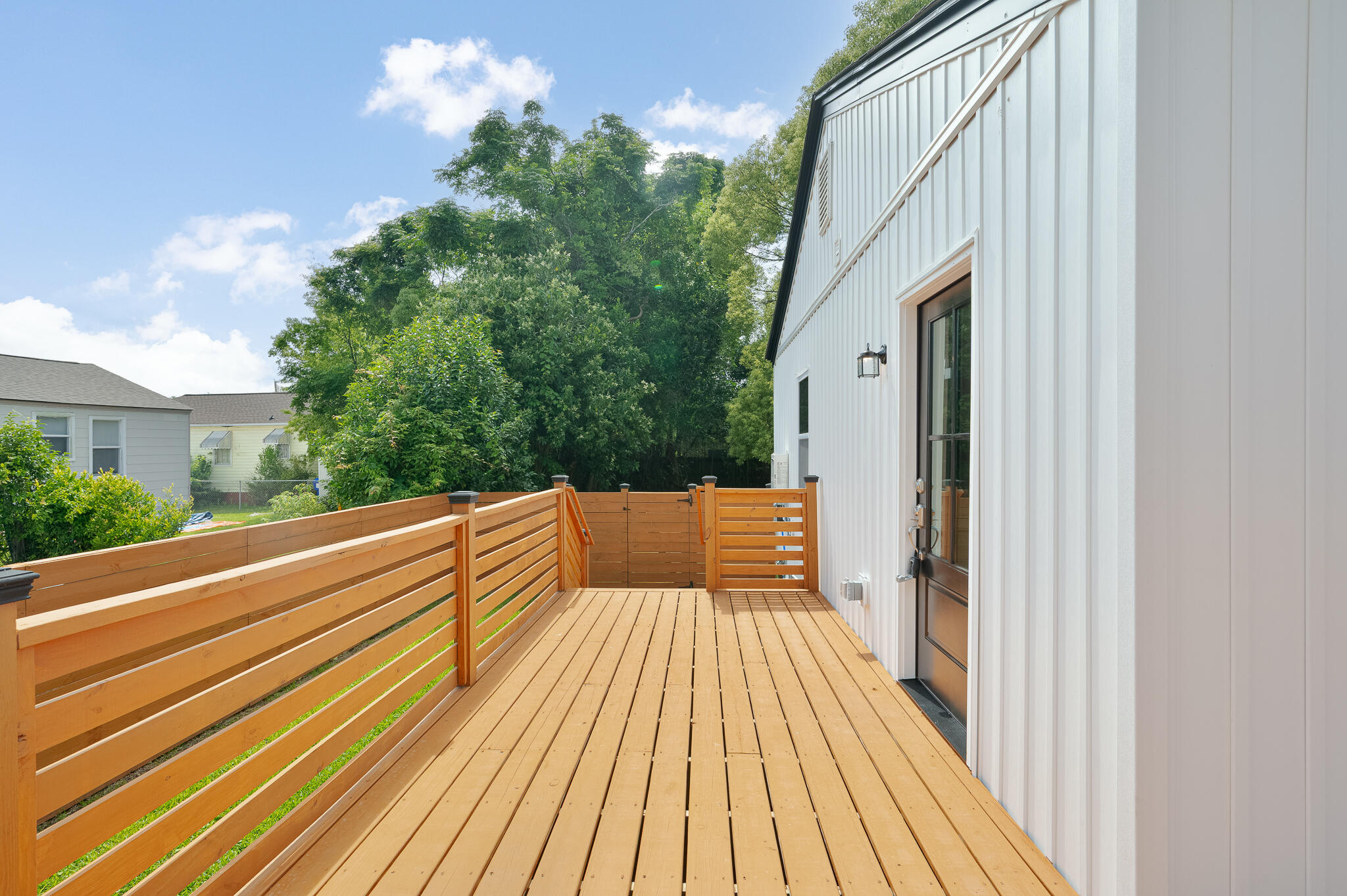 1405 Holt Street Charleston, SC 29403 - Photo 2 of 16 MOD_6562-2-Edit