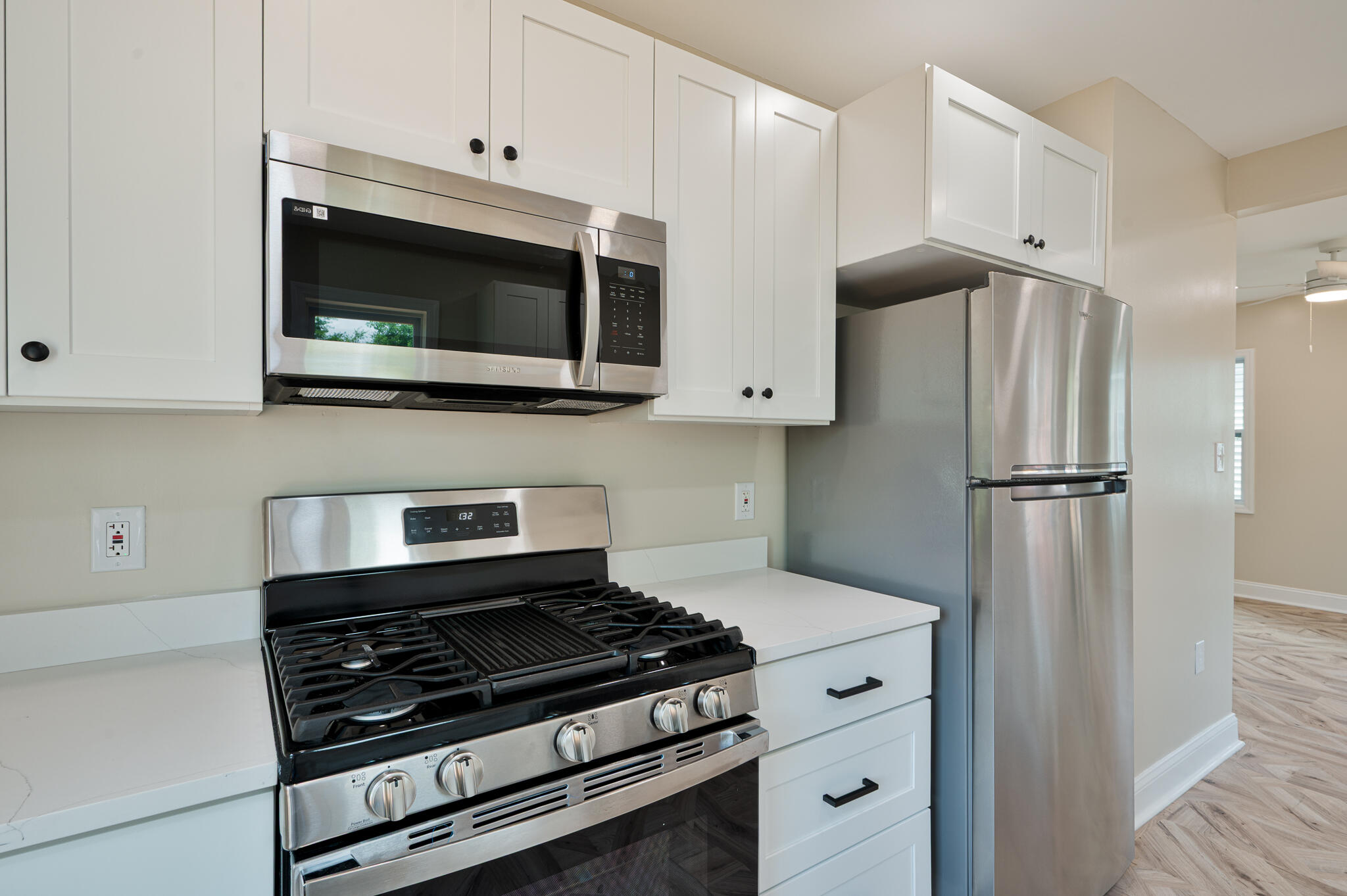 1405 Holt Street Charleston, SC 29403 - Photo 8 of 16 MOD_6535-Edit