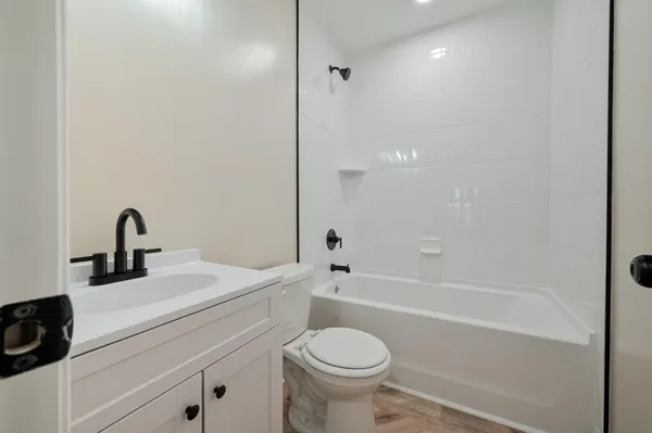 $2,500 | 1405 Holt Street, Charleston, SC 29403