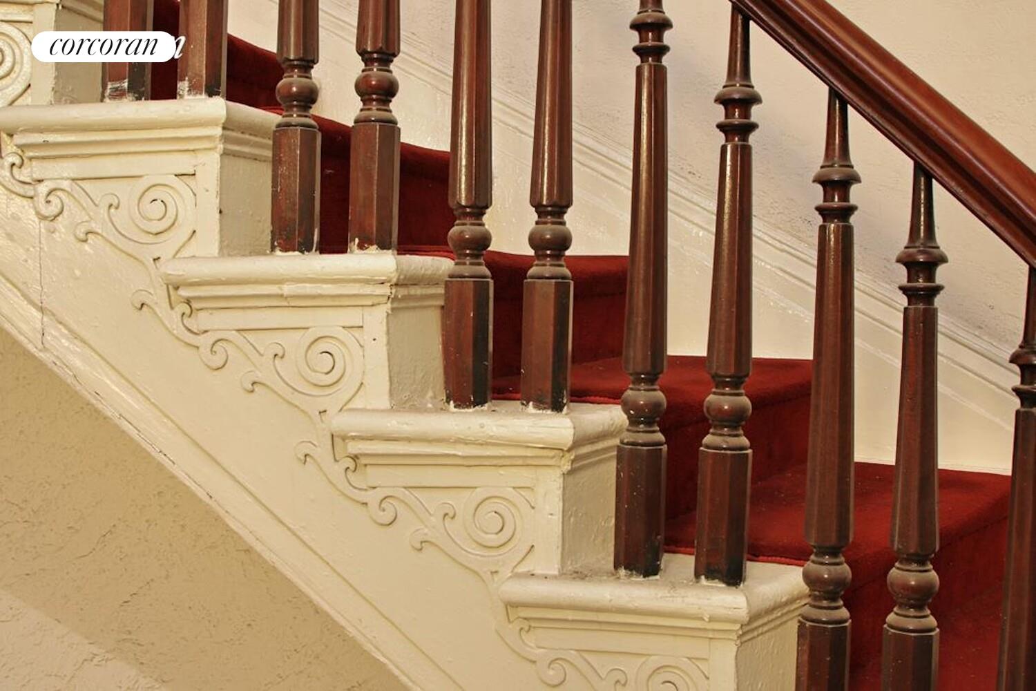 7 West 16th Street Manhattan, NY 10011 - Photo 16 of 21 front view of a door with washer and dryer