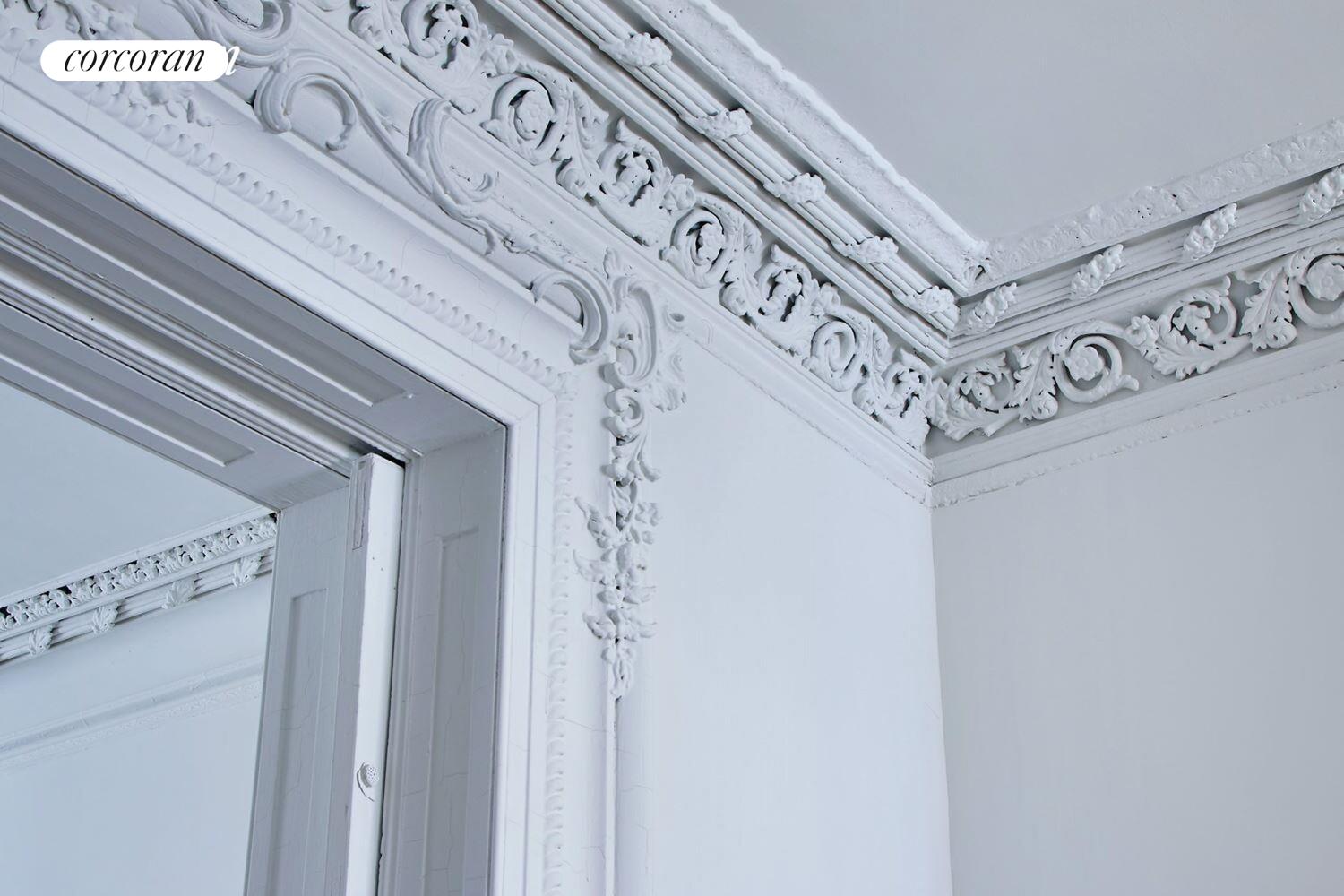 7 West 16th Street Manhattan, NY 10011 - Photo 17 of 21 a view of a hallway